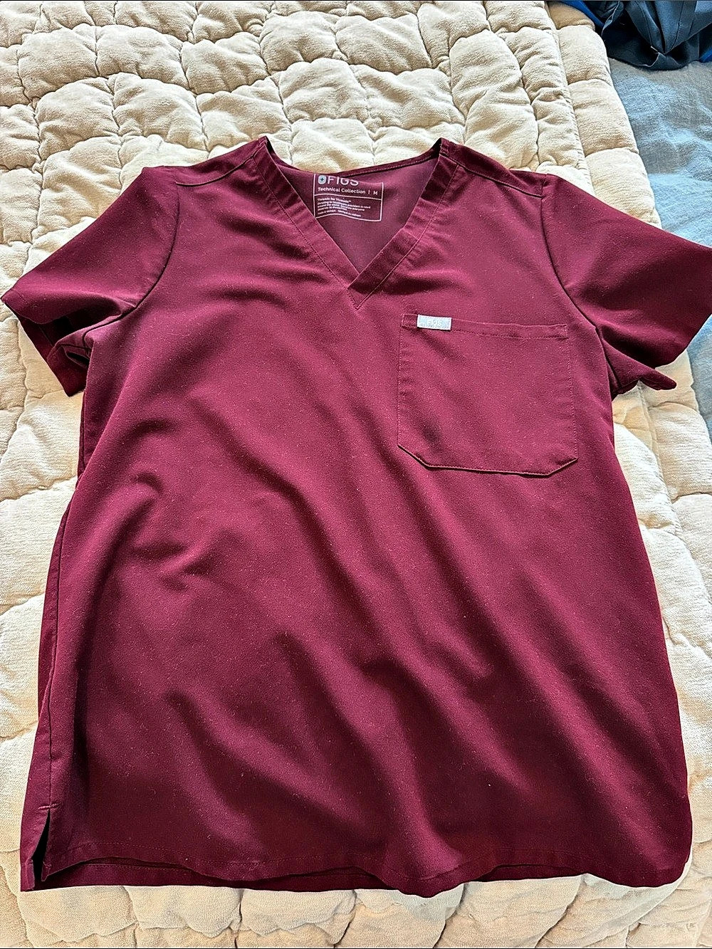 Figs Catarina scrub top Maroon